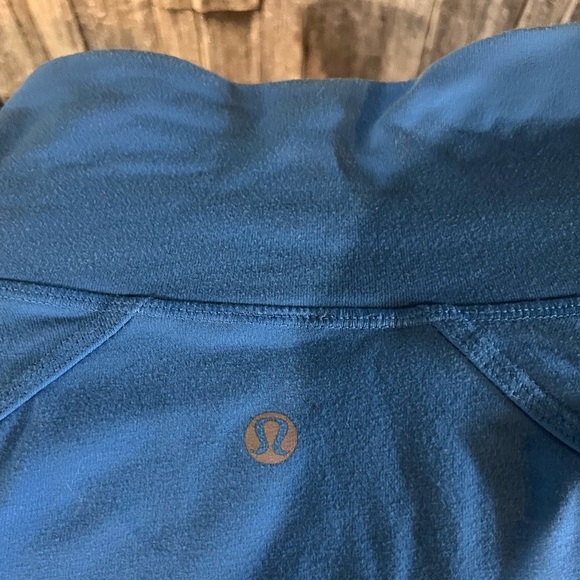 Lululemon Nice Asana Jacket
Cornflower - Picture 3 of 5